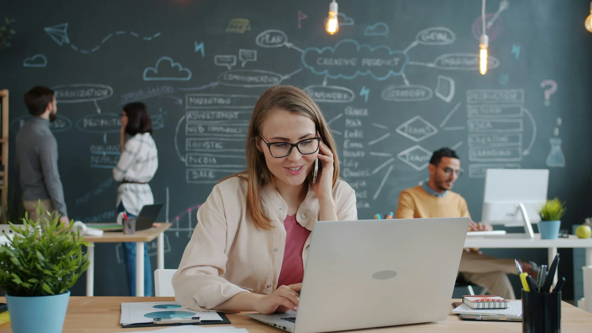 Teamkommunikation im modernen Büro